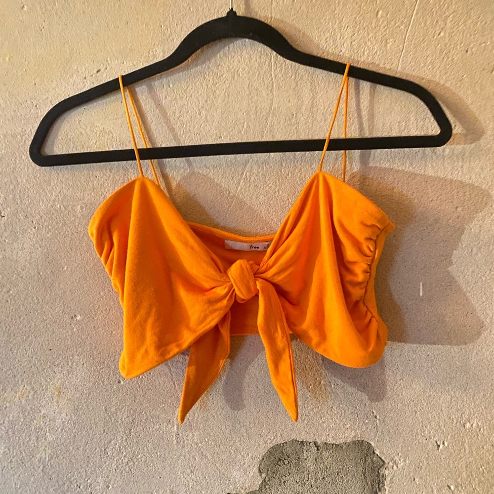 🧚‍♀️3for50$ Tie up crop top